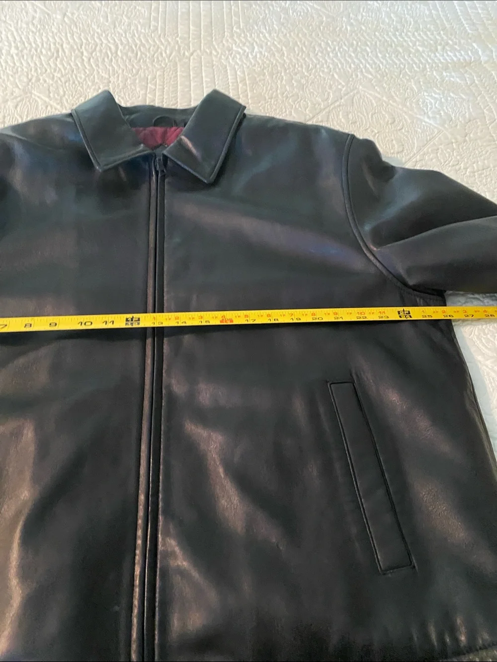 Roundtree & Yorke Black Leather Zip-Front Bomber